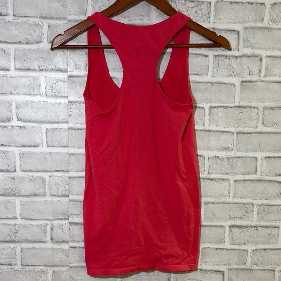 GUESS Vibrant Red Racerback Tank Top, size M/L - Picture 5 of 5